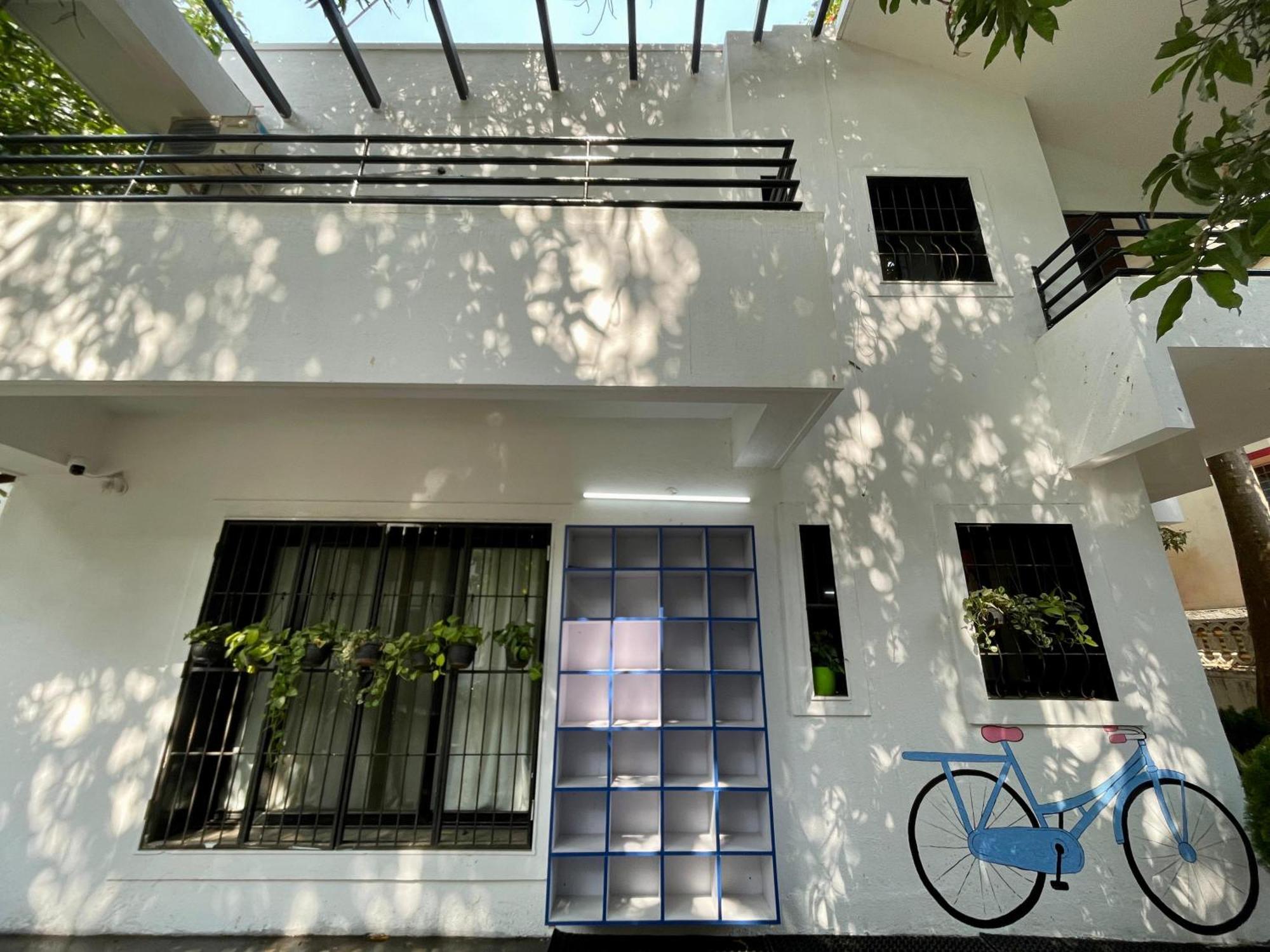 פונה Hoshtel99 - Lux - Stay, Cowork And Cafe - Luxurious Bungalow מראה חיצוני תמונה